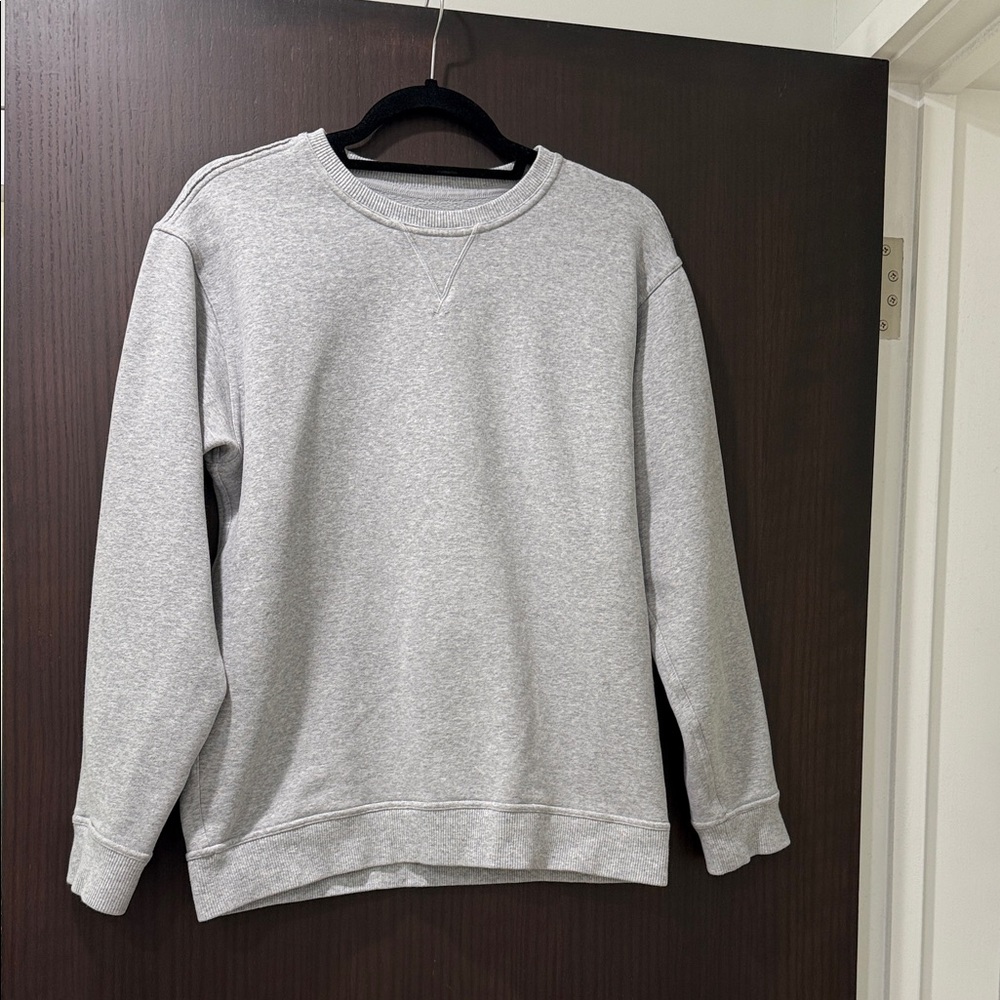 lululemon athletica “perfectly oversized crew”